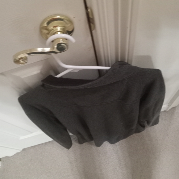 Saint John's Bay XL Half Zipped Men's Pullover Grey 100% Poly. Thailand Sweater - Picture 2 of 6